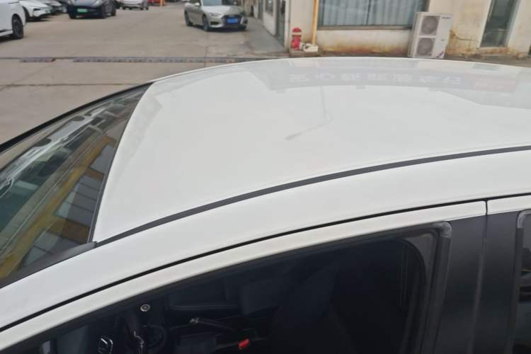 Used Honda Fit 2018 1.5L Manual Comfort Version Roof