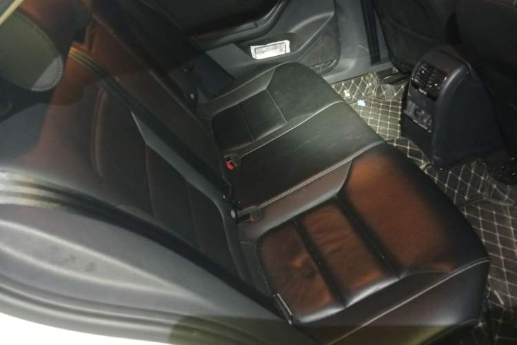 Used Volkswagen Sagitar 2018 280TSI DSG Comfort Model Left Rear Seat