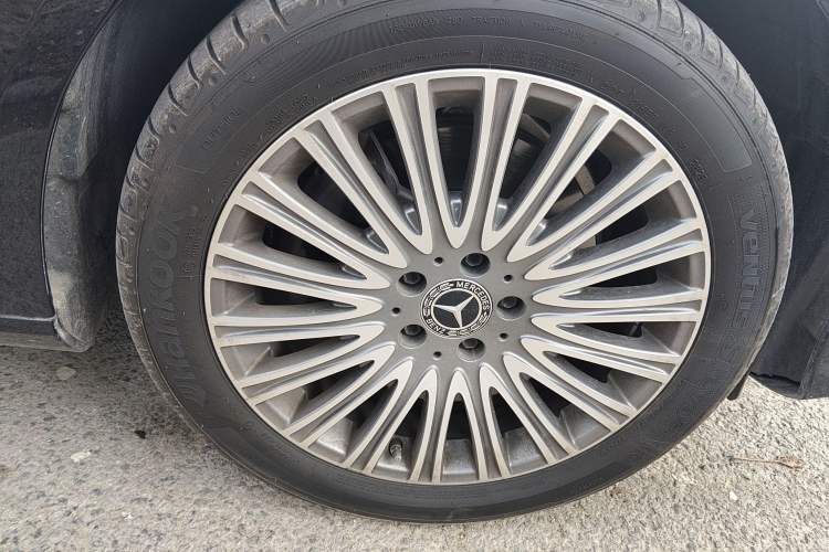 Used Mercedes-Benz E-Class 2023 Updated E 300 L Fashion Edition