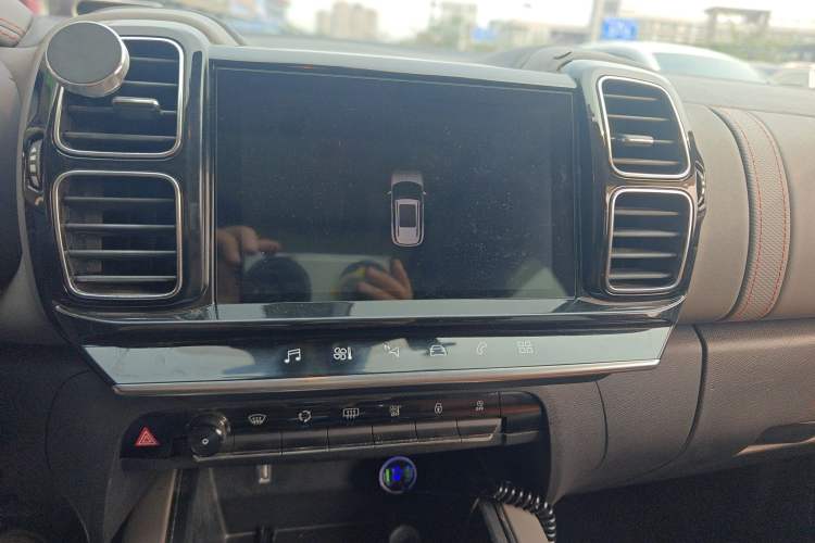 Used Citroen C5 AIRCROSS 2017 350THP Fashion Edition Audio And AC Panel