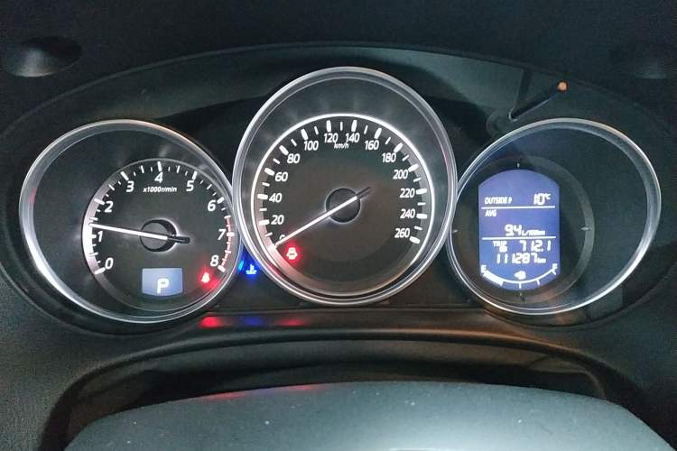 Used Mazda CX-5 2015 2.0L Automatic Two-Wheel Drive Urban Version Instrument Cluster