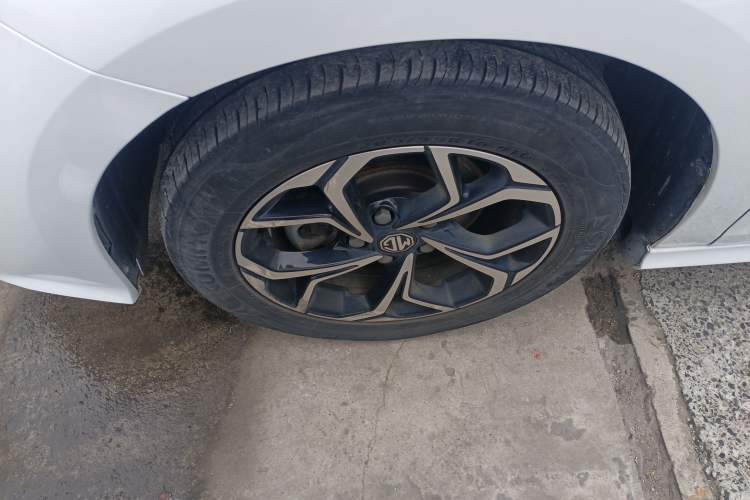 Used MG 5 2022 180 DVVT CVT Youth Style Edition
