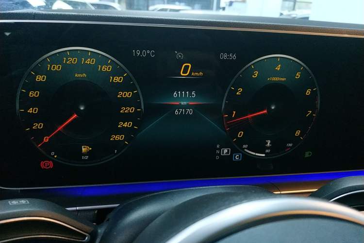 Used Mercedes-Benz GLE Coupe 2020 GLE 350 4MATIC Coupe SUV Luxury Model
