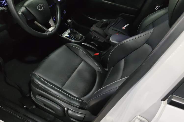 Used Hyundai ix25 2015 1.6L Automatic Two-Wheel Drive Smart GLS Trim