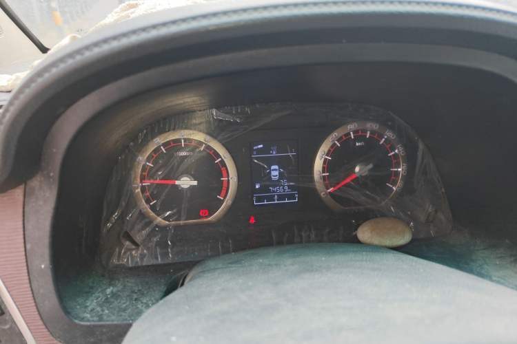 Used FORTHING Lingzhi 2017 M5L 1.6L 7-Seater Comfort Model