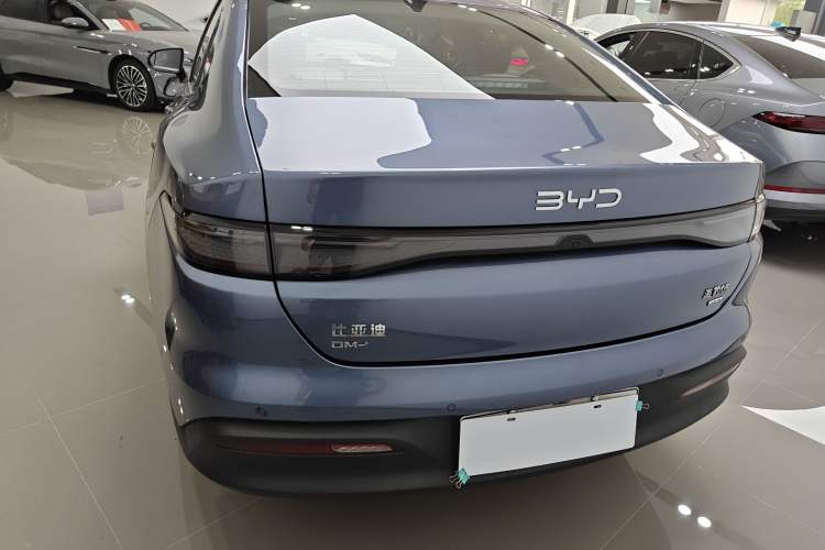 Used BYD Seal 05 DM-i 2025 DM-i Intelligent Drive 120KM Flagship Model
