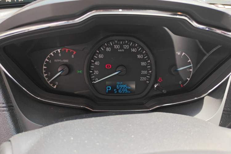 Used Ford Escort 2015 1.5L Automatic Fashion Model