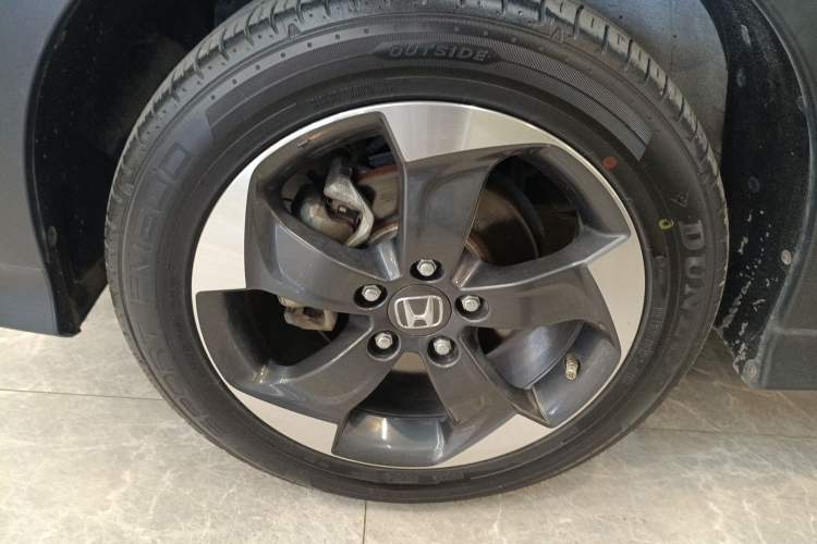 Used Honda Vezel 2017 1.8L CVT Front-Wheel Drive Pioneer Edition