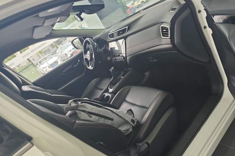 Used Nissan Qashqai 2021 2.0L CVT Smart Enjoyment Version
