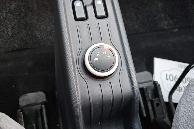 Used Wuling Hongguang MINIEV 2021 Macaron Fashion Model Lithium Iron Phosphate