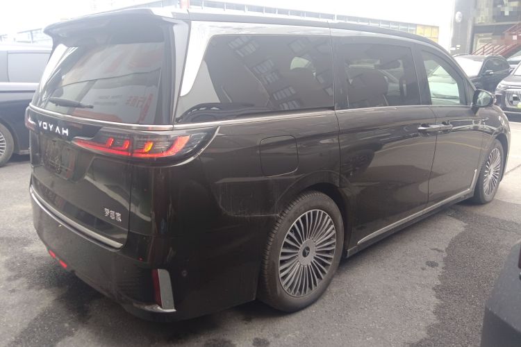 Used VOYAH Dream 2024 PHEV Ultra-Long Range Flagship Edition