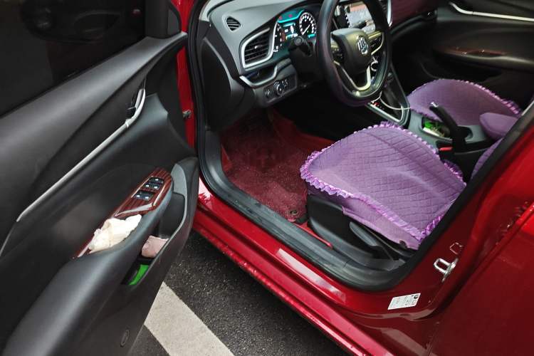 Used Buick GT 2018 18T Automatic Elite Model