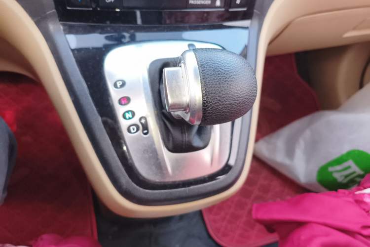 Used Haval H6 2012 2.4L Automatic Two-Wheel Drive Prestige Version