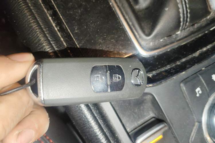 Used Mazda CX-5 2020 2.0L Automatic Two-Wheel Drive Smart Version Vehicle Key