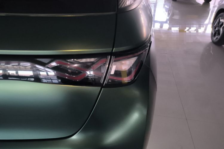 Used BYD Dolphin 2023 420 km Fashion Edition
