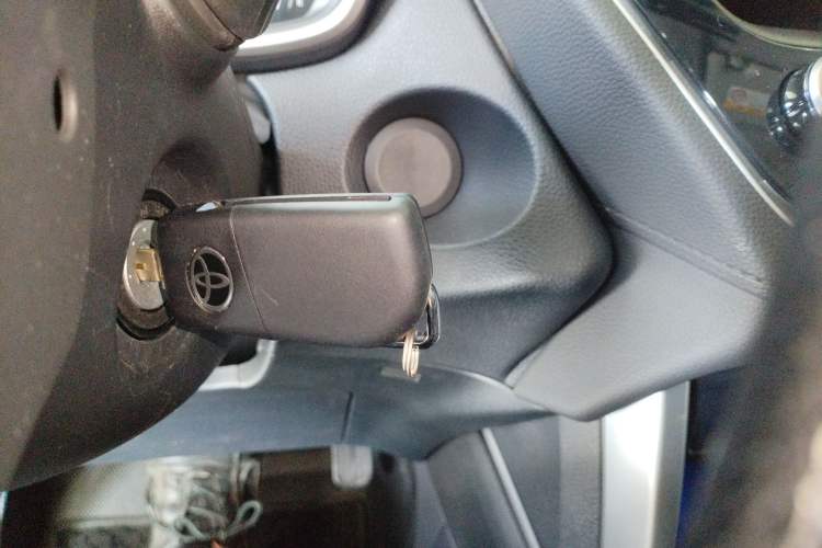 Used Toyota FRONTLANDER 2024 2.0L CVT Elite Edition
