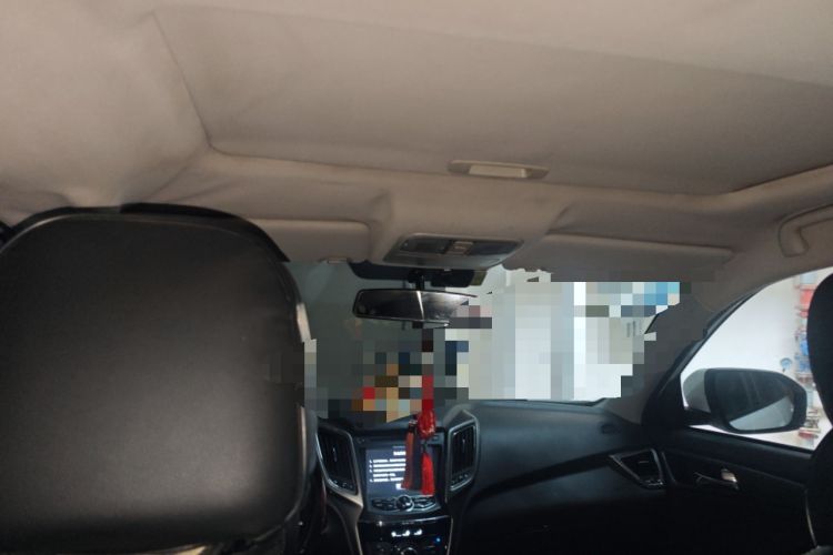 Used CHANGAN CS75 2014 2.0L Manual Luxury Version China IV Standard
