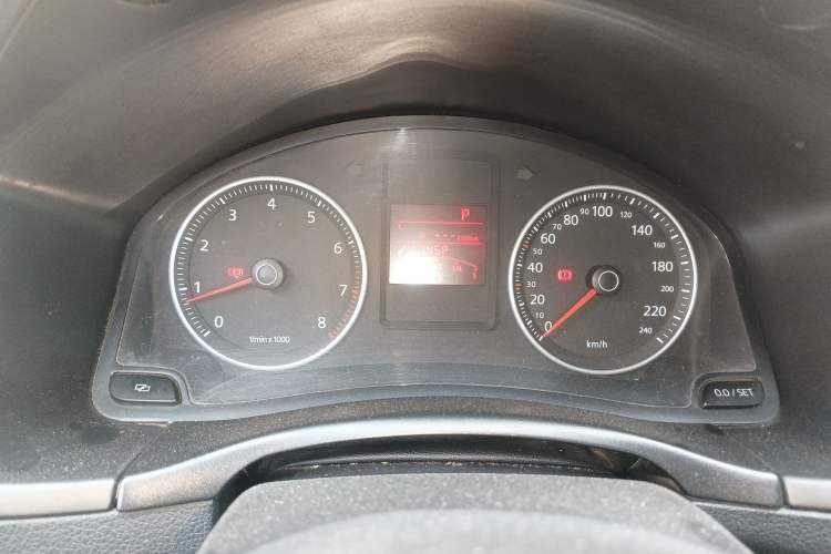 Used Volkswagen Bora 2011 1.4T Automatic Comfort Model Instrument Cluster