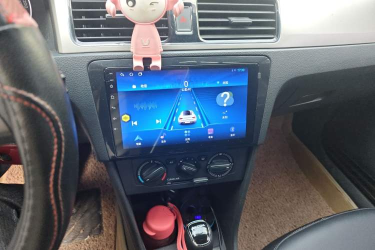 Used Skoda Rapid Spaceback 2016 1.6L Automatic Chuanxing Edition Audio And AC Panel