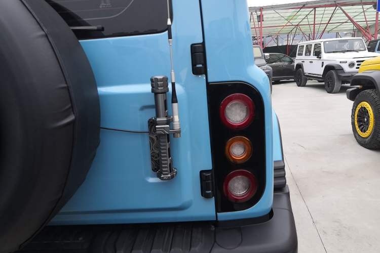 Used 212 T01 2025 2.0T Changfeng
