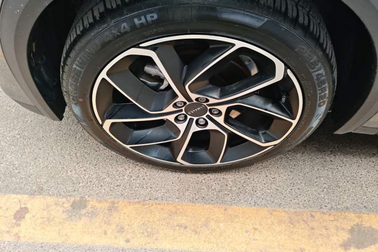 Used Lynk & Co 05 2020 2.0TD Two-Wheel Drive Shine Halo