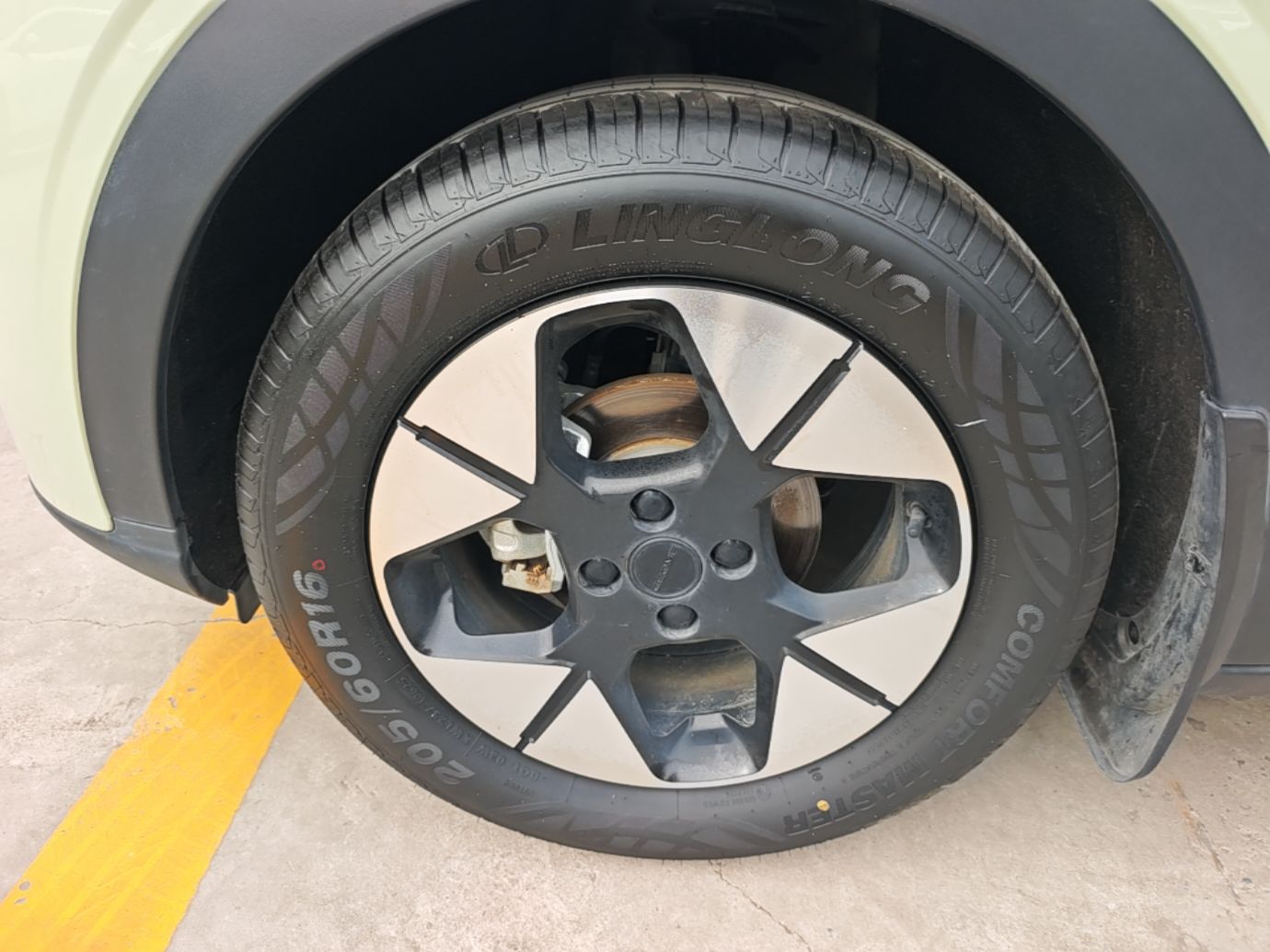 Geely Galaxy Geome 2025 310km Dream Edition — снимка 10