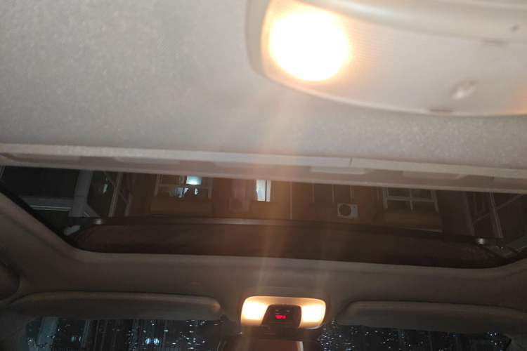 Used Volvo S60 2015 S60L 2.0T Zhiyuan Edition Headliner