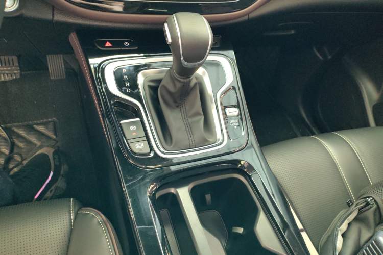 Used GAC Trumpchi M6 2023 PRO 270T DCT Luxury Edition