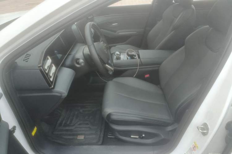 Used BYD Qin L 2024 DM-i 120KM Beyond Model