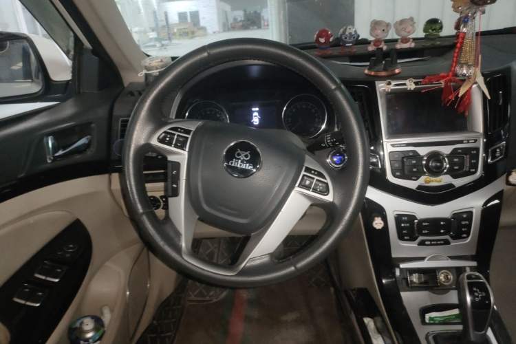 Used BYD e5 2017 300 Prestige Edition