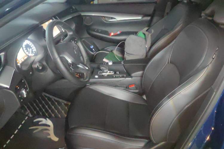 Used Infiniti QX50 2018 2.0T Two-Wheel Drive Fashion Edition Left Front Seat