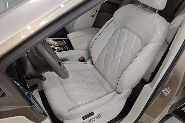 Used Volkswagen Viloran 2022 380TSI Prestige Edition