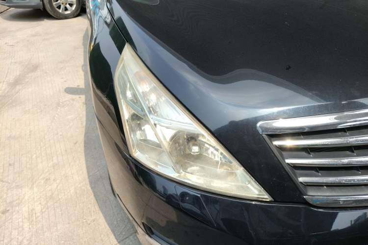 Used Nissan Teana 2010 2.5L XL Anniversary Edition Right Front Headlight