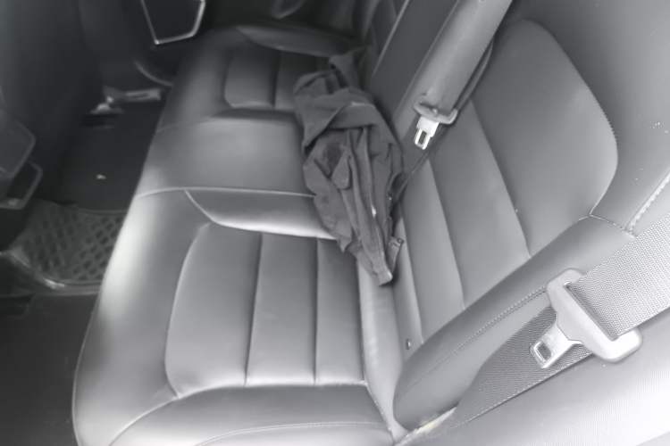 Used Geometry A 2024 410KM Travel Edition