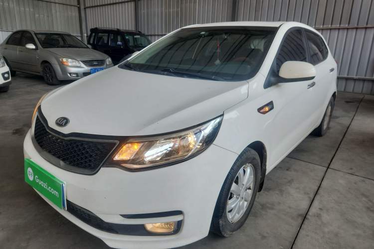 Used Kia K2 2015 Hatchback 1.4L AT GLS Cool Edition
