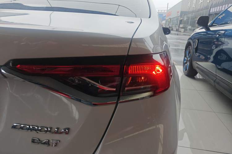 Used Toyota Corolla 2021 1.2T S-CVT Pioneer Edition Right Rear Taillight