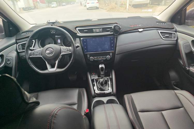 Used Nissan Qashqai 2022 2.0L CVT XV Premier Luxury Edition
