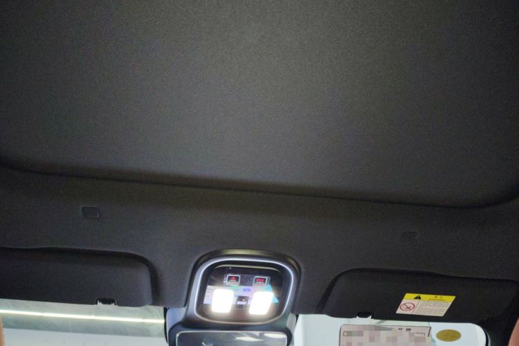 Used Deepal S07 2024 215Max Qiankun Intelligent Driving ADS SE Range-Extended Version
