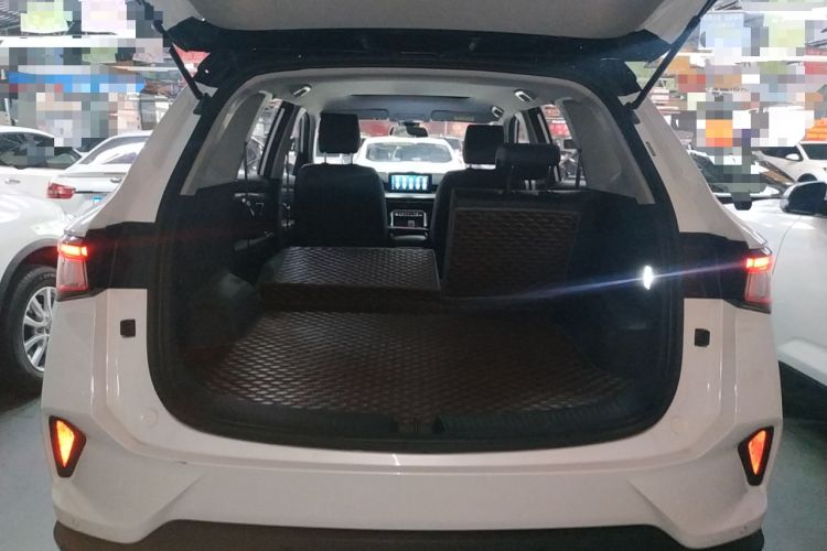 Used Wuling Asta 2022 2.0L DHT Electric-Speed Version