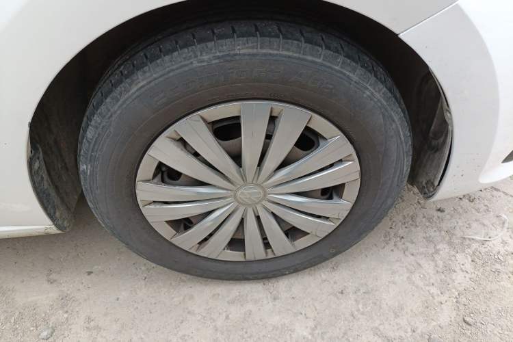 Used Volkswagen Santana 2016 1.6L Manual Fashion Edition
