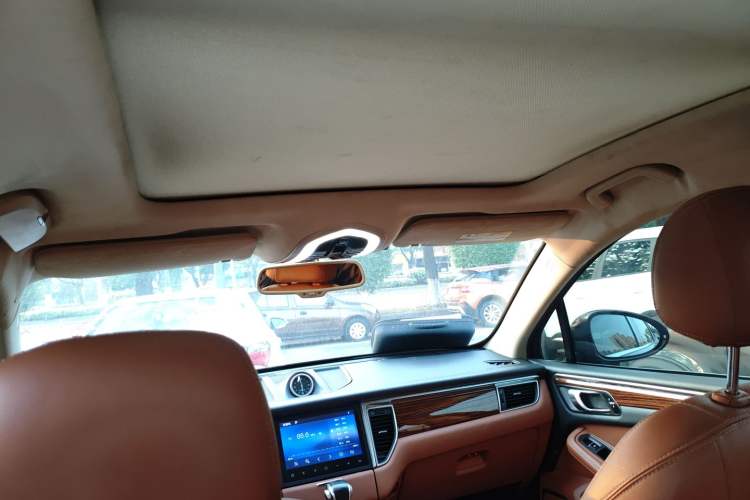 Used Zotye SR9 2017 2.0T Automatic Ultimate Edition
