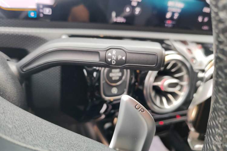 Used Mercedes-Benz A AMG 2020 AMG A 35 4MATIC Gear Lever