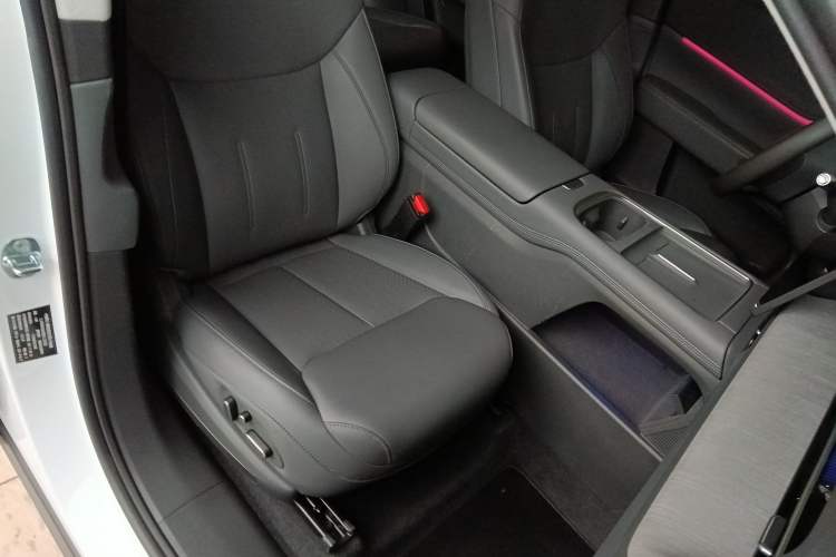 Used XPeng G6 2025 625 Long-Range Max Flagship Edition