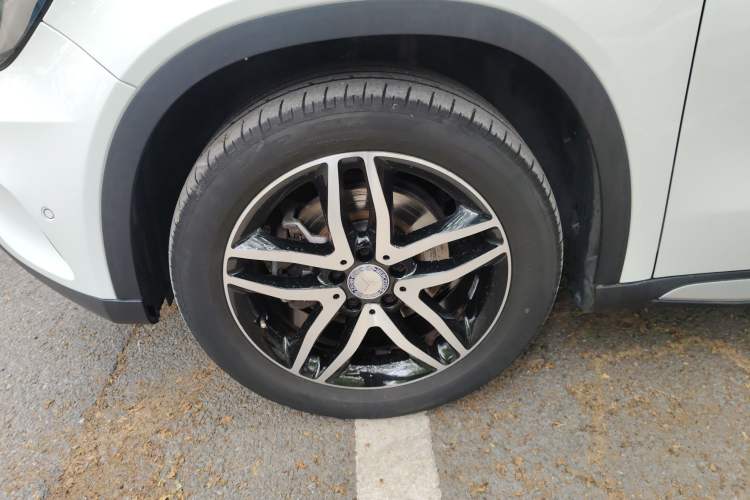 Used Mercedes-Benz GLA 2016 GLA 200 Fashion Model Left Front Wheel Hub