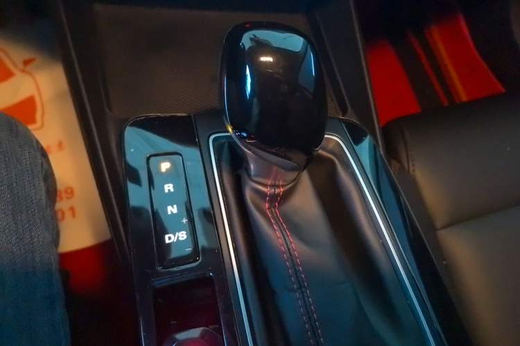 Used MG 5 2022 180 DVVT CVT Youth Luxury Edition