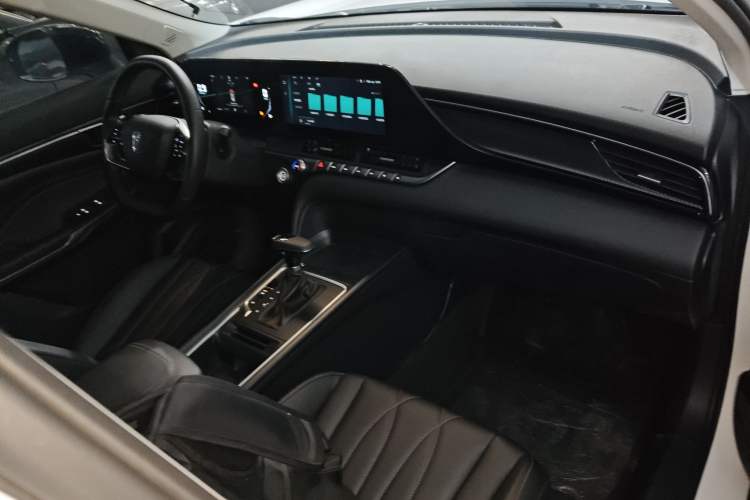 Used Bestune T55 2023 1.5T Automatic Leap Model
