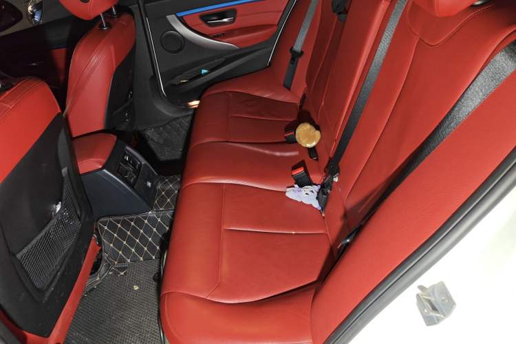 Used BMW 3 Series 2019 320i M Sport Package
