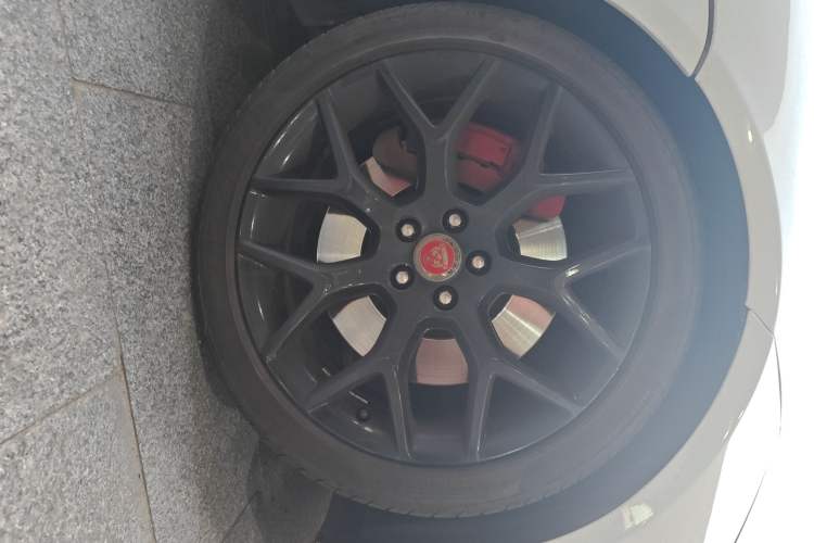 Used Jaguar F-TYPE 2015 3.0 SC Hardtop Version
