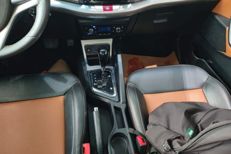 Used JAC Group Refine S3 2014 1.5L CVT Luxury Smart Model