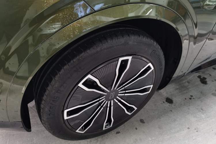 Used Avatr 07 2024 Ultra Range-Extended Four-Wheel Drive
